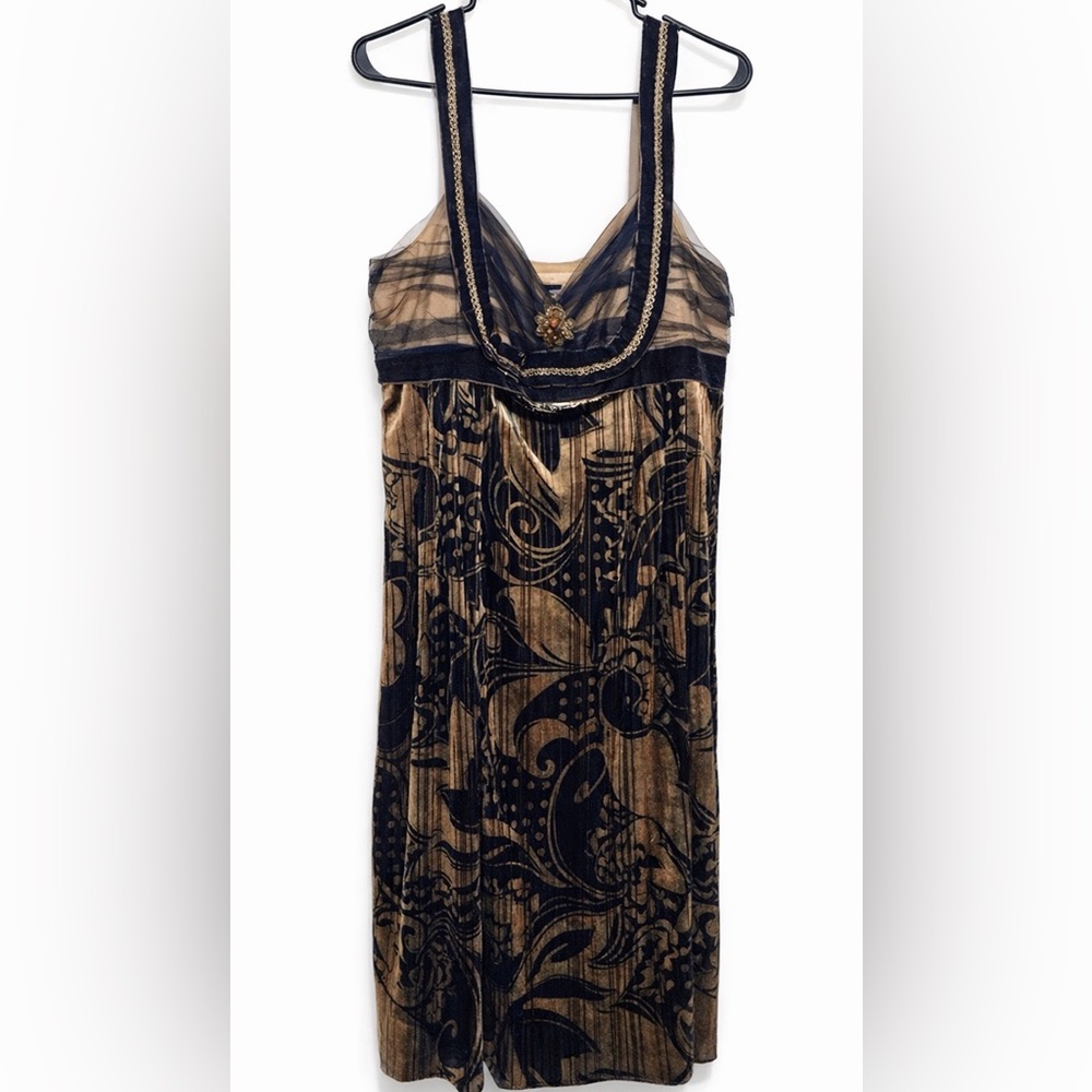 Mixit Burnout Velvet Evening Dress w/ Brooch – Size 10